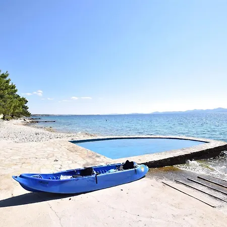 Baradic アパート *