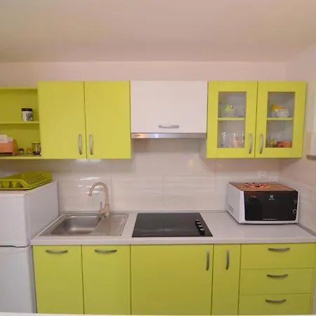 Apartment Baradic Petrcane