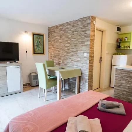 Apartment Baradic Petrcane